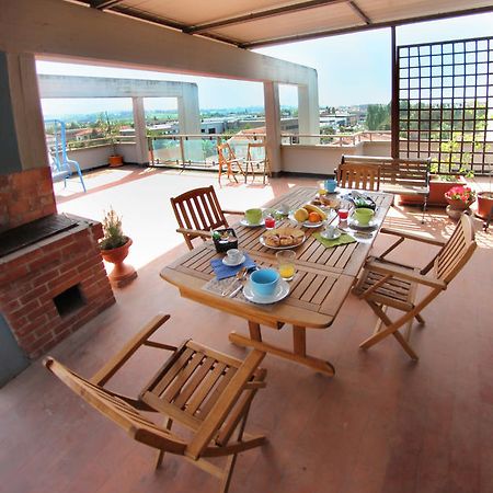 La Terrazza Bed & Breakfast Empoli Dış mekan fotoğraf